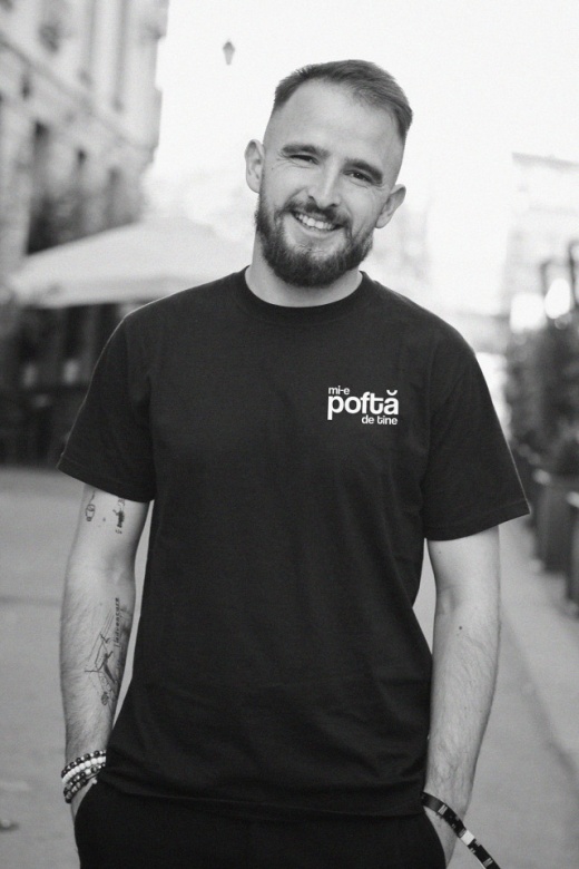 tricou unisex negru "mi-e pofta de tine" - Tombabe x Baiatul cu Cafea collab.