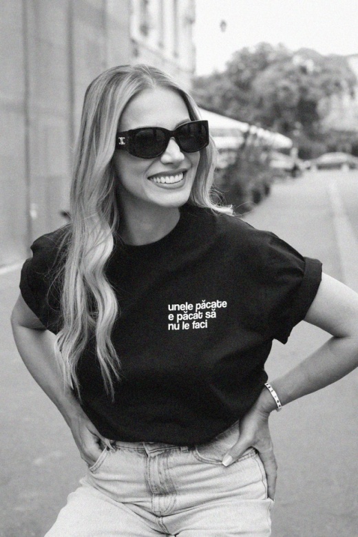 tricou unisex negru "unele pacate e pacat sa nu le faci"