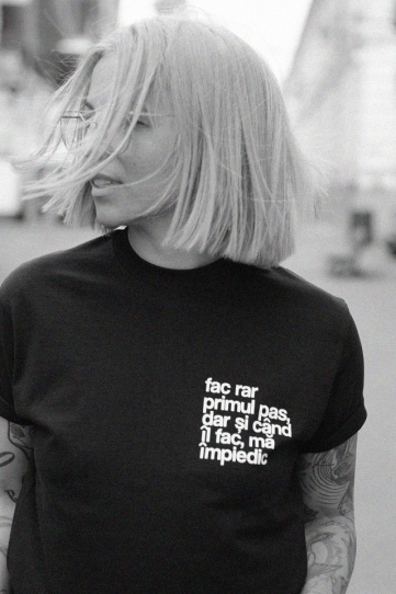 tricou unisex negru "fac rar primul pas" - Img 1