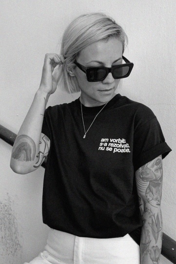 tricou unisex negru "am vorbit. s-a rezolvat. nu se poate." - Img 1