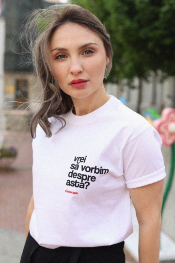 tricou unisex alb "vrei sa vorbim despre asta?"