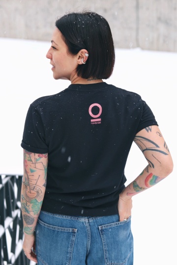 tricou unisex negru sclipici roz "toata o poezie" - Img 2