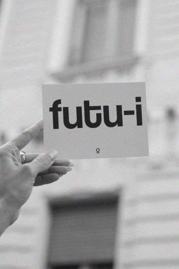 carte postala "futu-i"