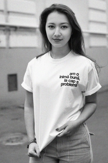 tricou unisex alb "am o inima buna"