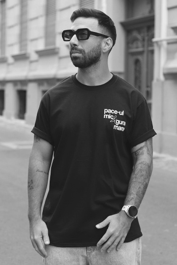 tricou unisex negru "pace-ul mic"