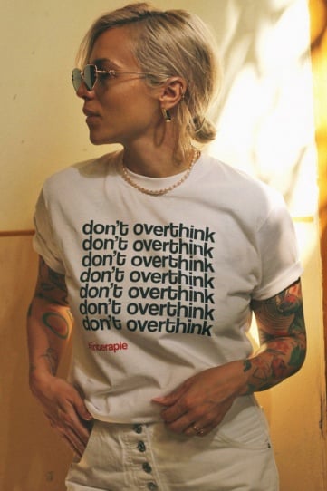 tricou unisex alb "don't overthink" Tombabe & Regina Maria collab. #InTerapie - Img 1