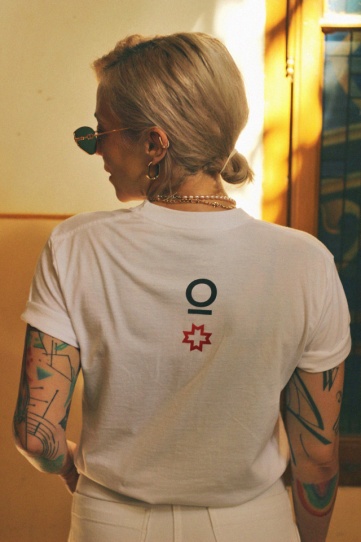tricou unisex alb "don't overthink" Tombabe & Regina Maria collab. #InTerapie - Img 4