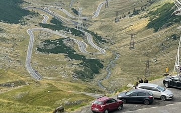 Livrăm mobilier premium cu flota proprie – Pentru noi, fiecare livrare este o promisiune respectată