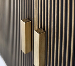 BUFET LIVING, 150CM, LEMN MASIV DE MANGO, CULOARE BRONZ/NEGRU, ARTIM GROUP SELECTION - Img 6