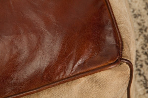 TABURET MUSTANG PIELE MARO 39525 DESIGN RETRO - Img 3