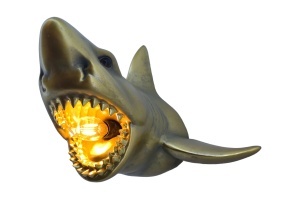 APLICA PERETE, SHARK 40CM, REALIZATA DIN POLIRASINA, CULOARE AURIE, ARTIM GROUP SELECTION - Img 4