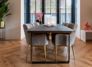 MASA DINING HUNTER, 230 CM, NEGRU RUSTIC/AURIU ANTICHIZAT, DIN FURNIR DE STEJAR SI METAL, RICHMOND INTERIORS - Img 2