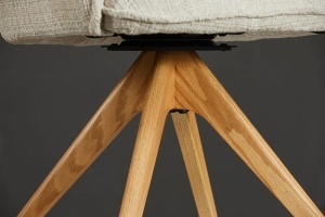 SET 2 SCAUNE ROTATIVE, LE GRAND, REALIZAT DIN MATERIAL CHENILLE BEJ SI PICIOARE DIN LEMN, ARTIM GROUP SELECTION - Img 4