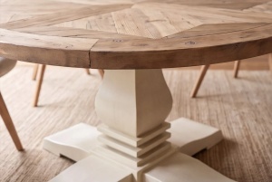 MASA DE SUFRAGERIE ROTUNDA HAMPTONS, 120CM, REALIZATA DIN LEMN DE PIN CONCORD, CULOARE MARO DESCHIS/CREM - Img 11