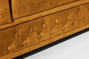 CANAPEA, CHESTERFIELD, 205CM CU 3 LOCURI, MATERIAL CATIFEA DE CULOARE GALBEN MUSTAR, ARTIM GROUP SELECTION - Img 5