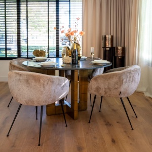 MASA DINING COLLADA, 130 CM, EFECT DE MARMURA NEAGRA/AURIU ANTICHIZAT, DIN MARMURA SI METAL, RICHMOND INTERIORS - Img 3