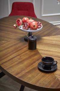 MASA DINING LOCARNO, NUC/NEGRU, 170 CM, BLAT DIN MDF SI PICIOARE DIN METAL, STIL CLASIC - Img 3