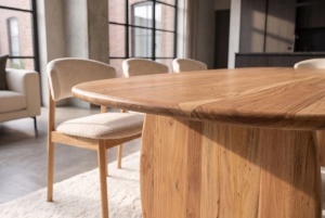MASA DINING SCULPTURA, OVALA 240CM, REALIZATA DIN LEMN DE SALCAM, CULOARE NATUR - Img 3