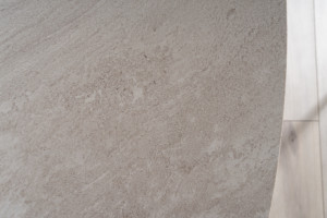 MASA EXTENSIBILA GRI DESCHIS/CROM, 160/220 CM, DIN CERAMICA, MDF SI METAL, STIL MODERN - Img 4