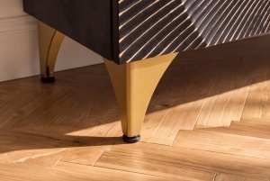 BUFET LIVING GOLDEN SUNSET 100CM, MODEL 3D, REALIZAT DIN LEMN DE MANGO SI PICIOARE DIN METAL, CULOARE NEGRU/AURIU - Img 11