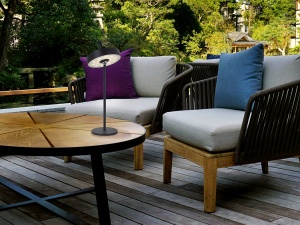 SCHULLER, VEIOZA REINCARCABILA USB, GONG BLACK, REALIZATA DIN METAL SI ACRIL, ARTIM GROUP SELECTION DESCRIERE: