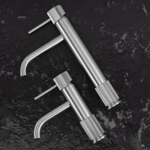 BATERIE PENTRU BAIE REA LUNGO STRIPE NICKEL PERIAT, CALITATE SUPERIOARA - Img 3