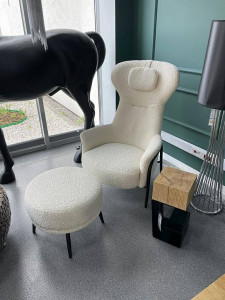FOTOLIU CU TABURET, TEDDY GRAND, BEJ/NEGRU OPAL, CU TAPITERIE DIN TEXTIL PLUSAT, STIL MODERN - Img 5