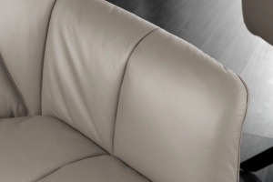 SET 2 SCAUNE ROTATIVE, PAPILLON, REALIZAT DIN PIELE SI METAL, CULOARE GRI TAUPE/NEGRU, INVICTA INTERIOR - Img 7