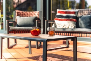 SET MOBILIER DE TERASA DIN ALUMINIU SI RATAN, CANAPEA, MASA SI 2 FOTOLII, ARTIM GROUP COLLECTION - Img 4