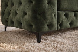 CANAPEA ELEGANTA CHESTERFIELD 235CM, DIN LEMN SI TEXTIL CATIFEA, CULOARE VERDE INCHIS, INVICTA INTERIOR - Img 16