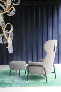 FOTOLIU CU TABURET, TEDDY GRAND, MARO INCHIS/NEGRU OPAL, CU TAPITERIE DIN TEXTIL PLUSAT, STIL MODERN - Img 3