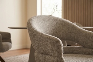 SET 2 SCAUNE ROTATIV ORGANIC, REALIZAT DIN MATERIAL TEXTIL CHENILLE SI LEMN, CULOARE TAUPE/BEJ/MARO, INVICTA INTERIOR - Img 3
