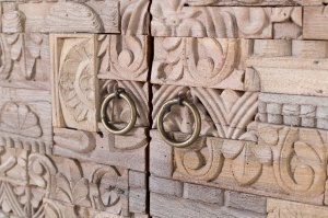 BUFET LIVING ORIGEN 90CM, DIN LEMN DE STEJAR, CULOARE NATUR/GRI ANTICHIZAT, STIL BOHO ETNIC, ARTIM GROUP SELECTION - Img 7