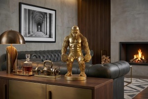 DECORATIUNE KING APE 35CM, DIN POLIRASINA, CULOARE AURIE, REALIZATA MANUAL, ARTIM GROUP SELECTION - Img 4