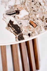 MASUTA DE CAFEA CARINA S, 50 CM, EFECT DE MARMURA BEJ/NUC, DIN MDF SINTERIZAT/FURNIRUIT, STIL MODERN - Img 7