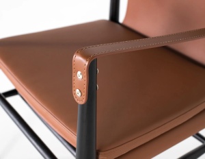 FOTOLIU ARDEN 57CM, REALIZAT DIN LEMN DE FRASIN SI PIELE ECO, CULOARE MARO/NEGRU, GINER Y COLOMER - Img 5