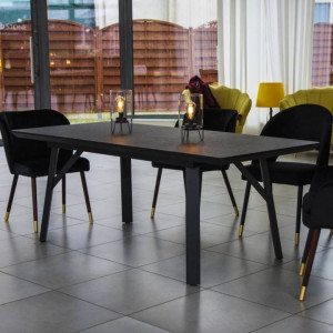 MASA EXTENSIBILA VICTUS, EFECT DE PIATRA NEAGRA/NEGRU, 160/220 CM, BLAT DIN MDF SI PICIOARE DIN METAL, STIL MODERN - Img 1