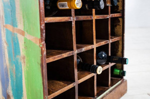 SUPORT STICLE VIN, BORNEO, DIN LEMN MASIV, STIL RETRO - Img 3