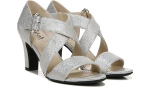 Women's Carlyle Medium/Wide Peep Toe Pump [DEMO] - Img 2