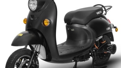 Scuter electric sau pe benzina - comparatie si sfaturi pentru alegerea ideala