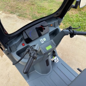 Tricicleta electrica 1000W, Voltarom VM5 ROSU, Fara permis, 72V, 20Ah, 25 Km/h, 58Km autonomie - Img 4