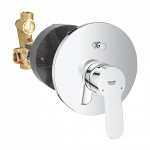 Смеситель для скрытого монтажа GROHE BAUEDGE с двухфункциональным переключателем