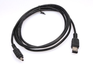 Кабель IEEE 1394 6P-4P 1,8 м