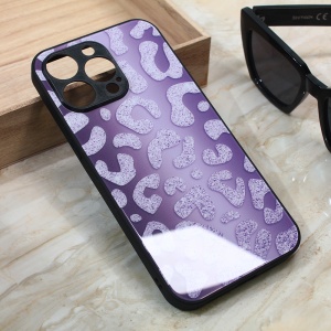 Блестящий стеклянный чехол для iPhone 15 Pro Max 6.7 фиолетовый
