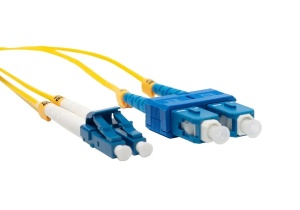 Пигтейл LC/UPC, одномодовый, 9/125 микрон, длина 2 м, UPC (Ultra Physical Contact), фабрика направлена