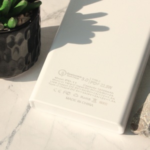 Резервная батарея Oxpower FPB596 5 В 3 А 22000 мАч белая - Img 4