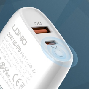 Зарядное устройство LDNIO A2424C, PD 20W QC3.0 18W, с кабелем Lightning для iPhone, белое