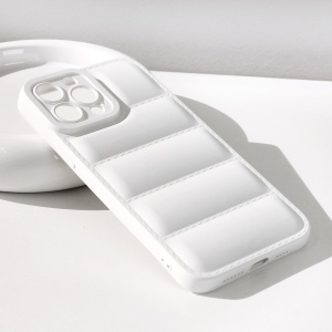 Torbica Feather TPU za iPhone 13 Pro Max 6.7 bela - Img 1