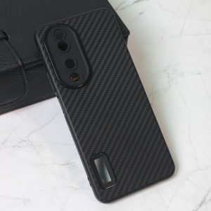 Чехол Carbon Stripe для Honor X7b, черный