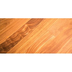 PISO DE MADERA PRETERMINADA CUMARU